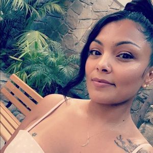 Meet your Posher, Melissa